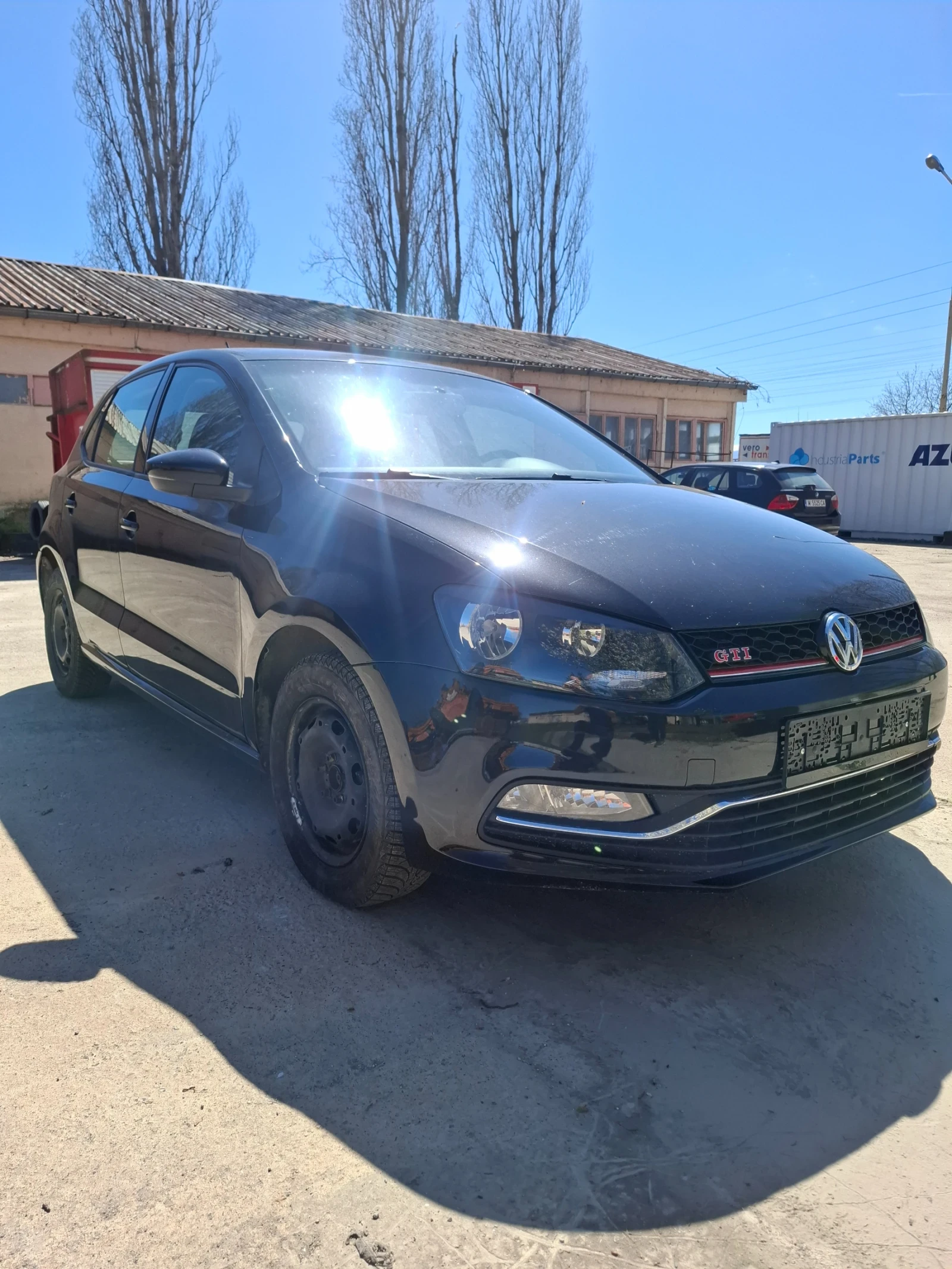 VW Polo, снимка 2 - Автомобили и джипове - 54112344
