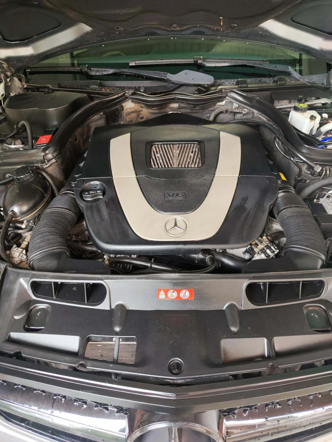 Mercedes-Benz C 300 3.5 4MATIC / FULL AMG / LPG, снимка 12 - Автомобили и джипове - 54138956