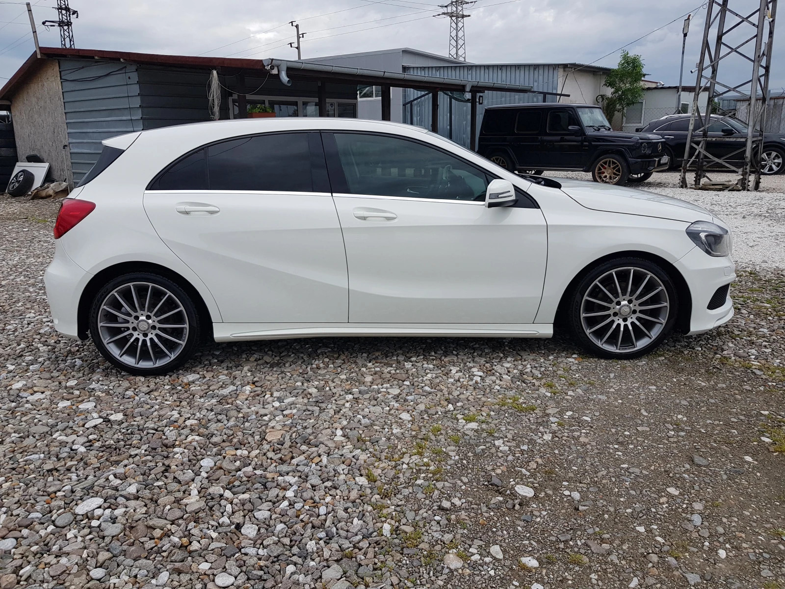 Mercedes-Benz A 180 CDI AMG PREMIUM АВТОМАТИК, снимка 4 - Автомобили и джипове - 54643934