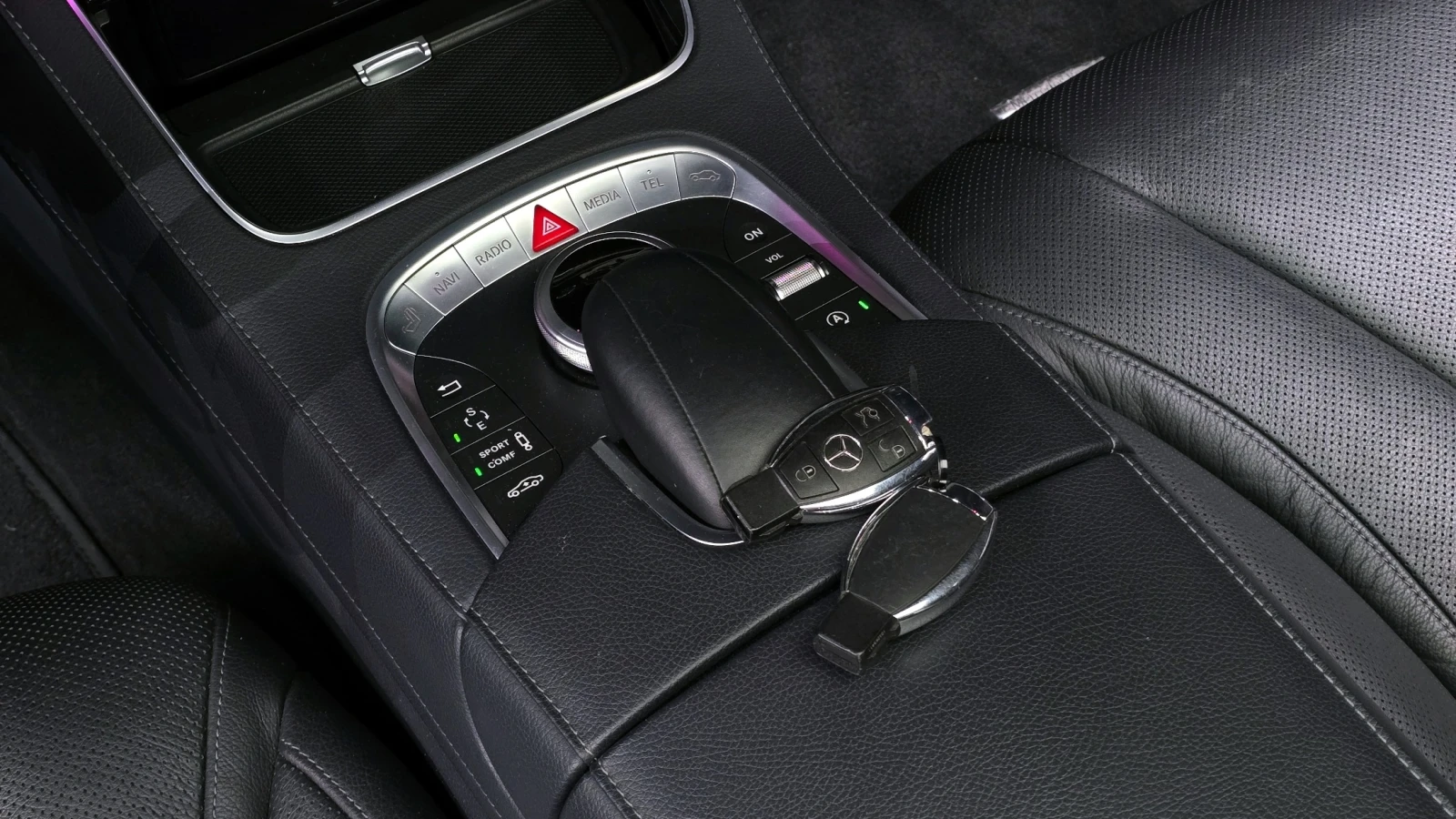 Mercedes-Benz S 350 D* 4Matic* Pano* Navi* 360, снимка 17 - Автомобили и джипове - 55251397