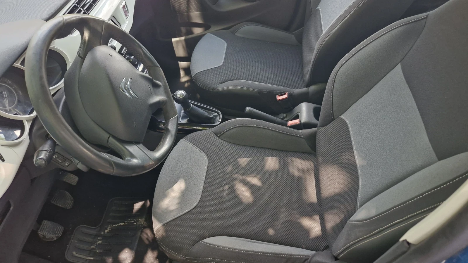 Citroen C3, снимка 8 - Автомобили и джипове - 55309355
