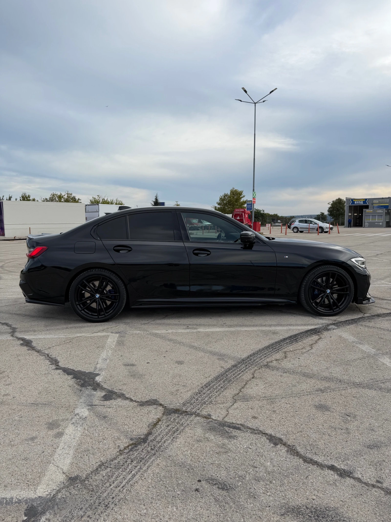 BMW 330 xd, снимка 8 - Автомобили и джипове - 56245887