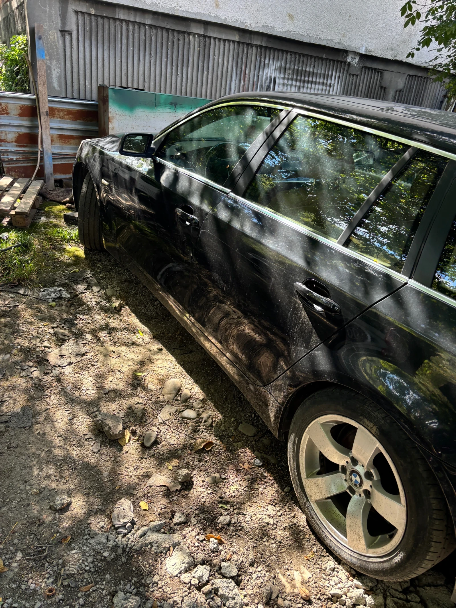 BMW 530