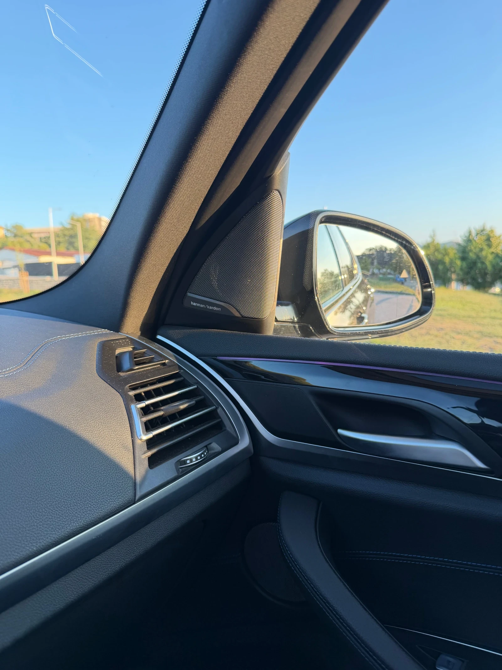 BMW iX3, снимка 10 - Автомобили и джипове - 56629131