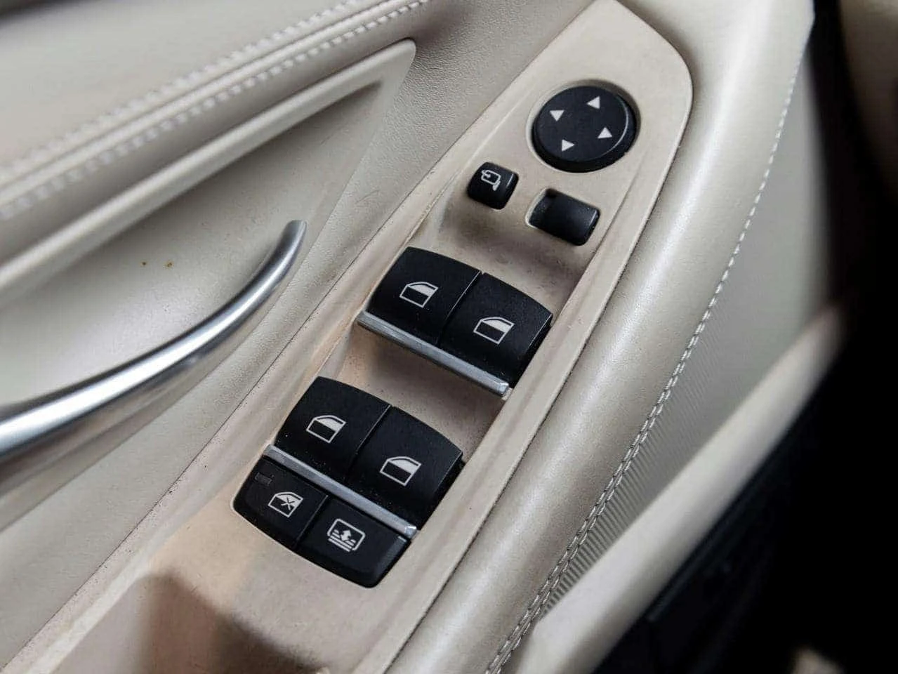 BMW 550 * 550i i xDrive | Executive Package * CARFAX | Mobile.bg � ����������� 14
