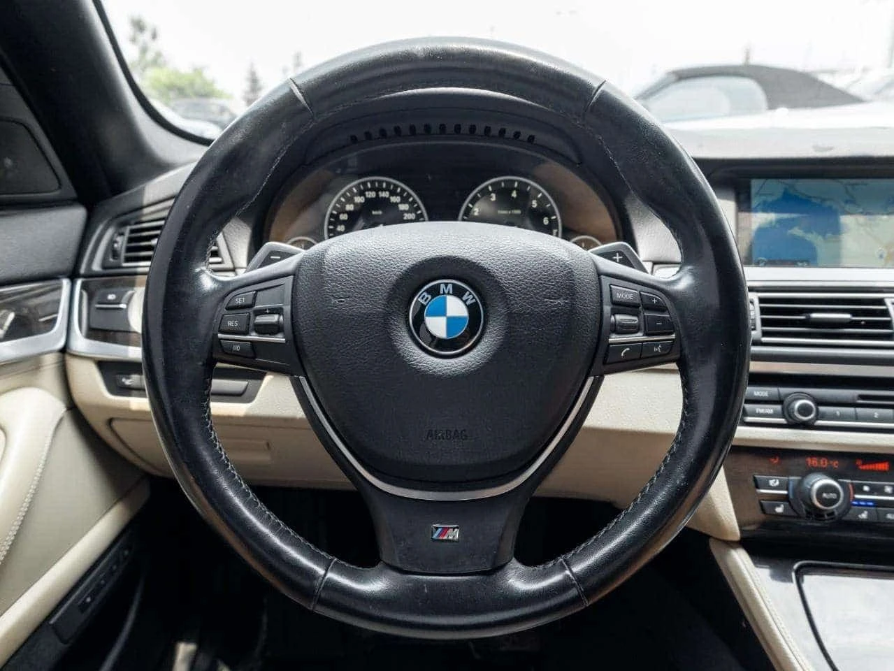 BMW 550 * 550i i xDrive | Executive Package * CARFAX | Mobile.bg � ����������� 7