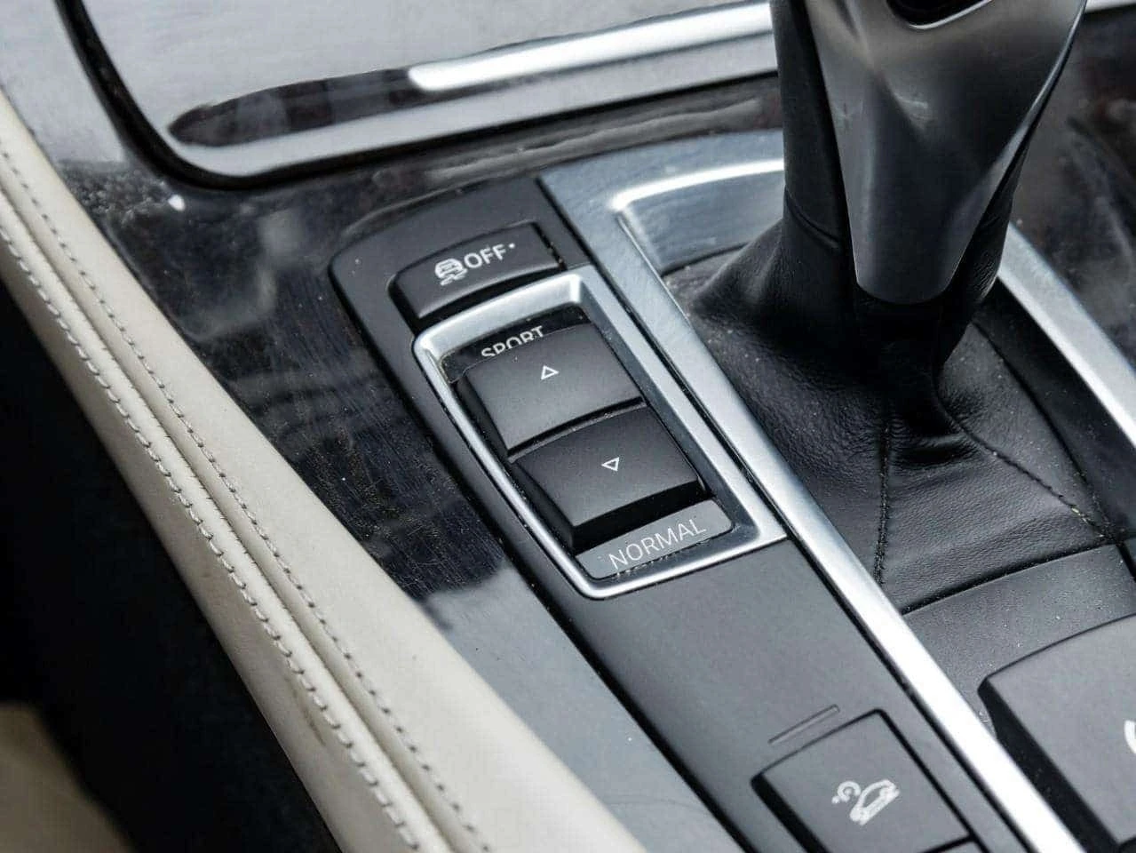 BMW 550 * 550i i xDrive | Executive Package * CARFAX | Mobile.bg � ����������� 13