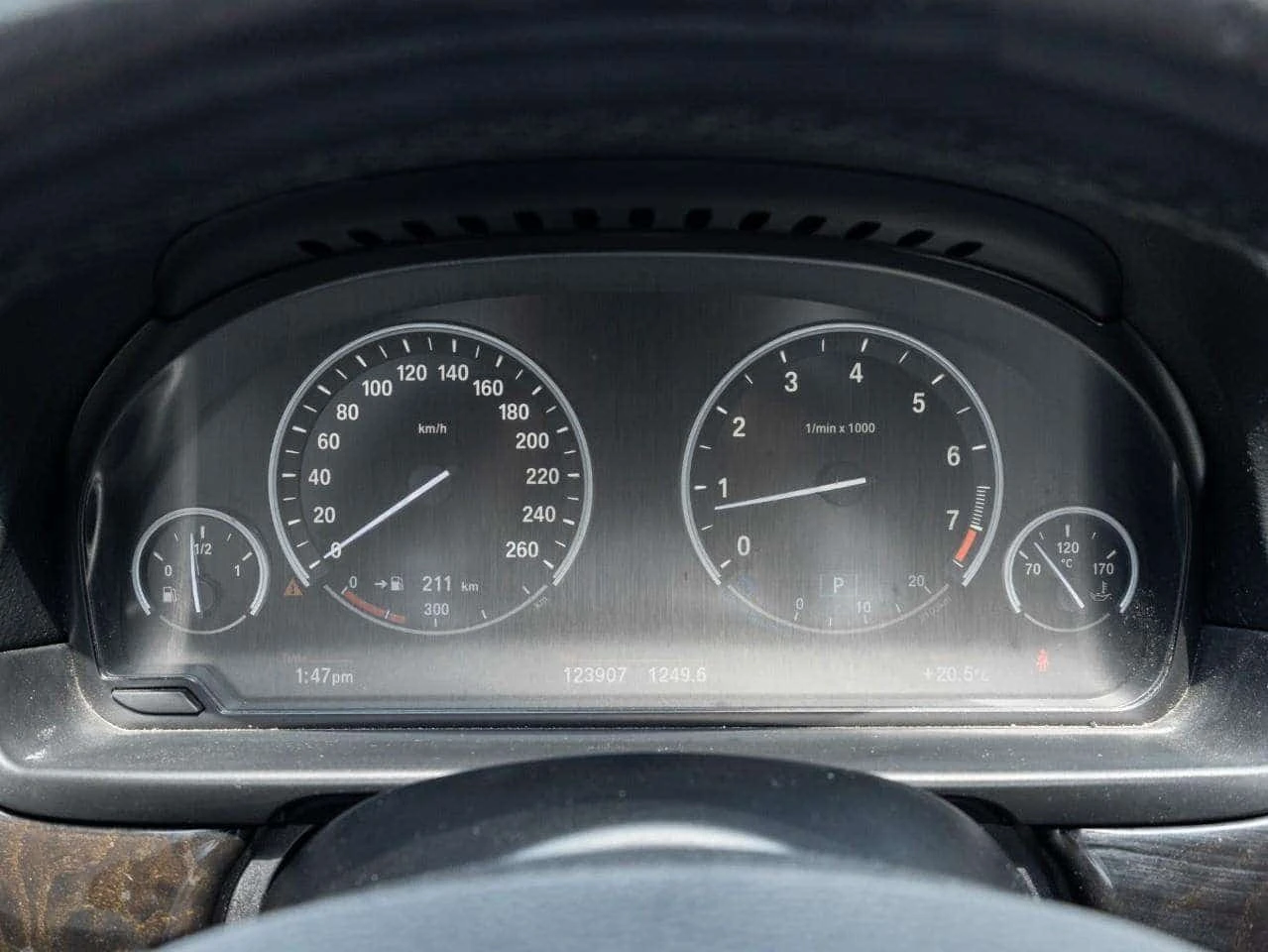 BMW 550 * 550i i xDrive | Executive Package * CARFAX | Mobile.bg � ����������� 8