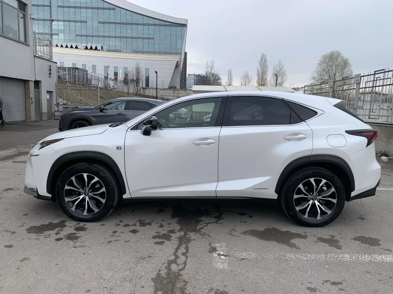 Lexus NX 300h  NX 300 h F-SPORT , снимка 2 - Автомобили и джипове - 52643093