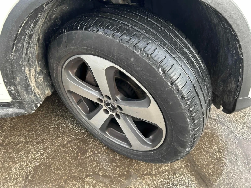 Mercedes-Benz GLC * 300 * CARFAX * БЕЗ ПЪРВОНАЧАЛНА ВНОСКА, снимка 7 - Автомобили и джипове - 52830690