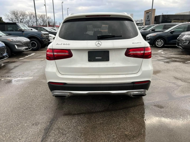 Mercedes-Benz GLC * 300 * CARFAX * БЕЗ ПЪРВОНАЧАЛНА ВНОСКА, снимка 5 - Автомобили и джипове - 52830690