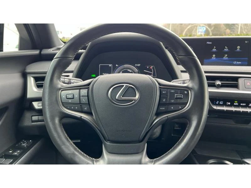 Lexus UX 250h 2.0H Executive, снимка 13 - Автомобили и джипове - 52991244