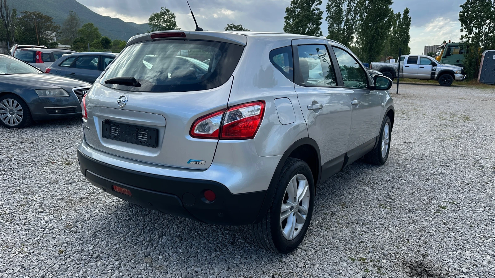 Nissan Qashqai 1.6dci-нави евро 5 - изображение 4