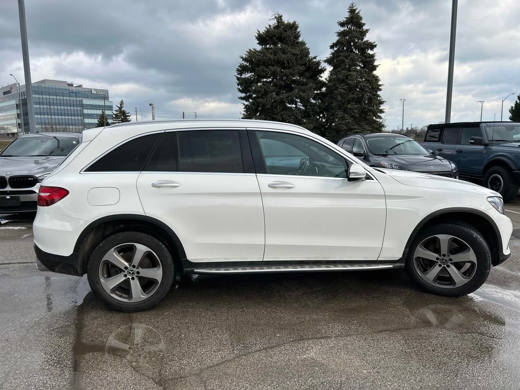 Mercedes-Benz GLC * 300 * CARFAX * БЕЗ ПЪРВОНАЧАЛНА ВНОСКА - изображение 4