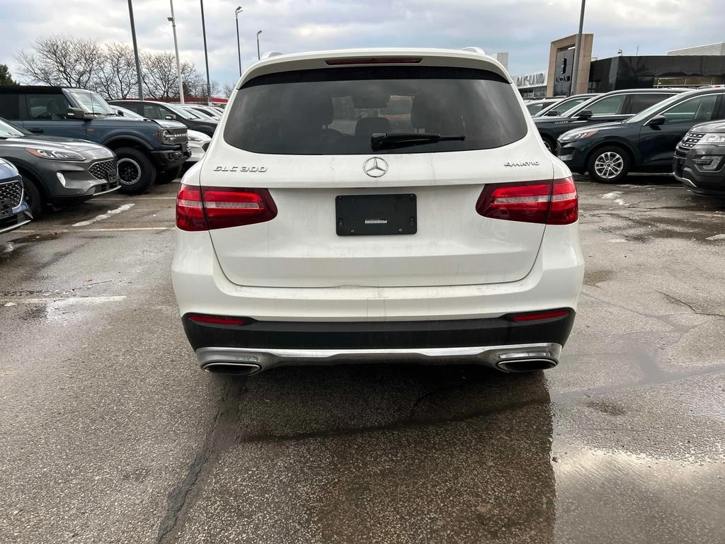 Mercedes-Benz GLC * 300 * CARFAX * БЕЗ ПЪРВОНАЧАЛНА ВНОСКА - изображение 5