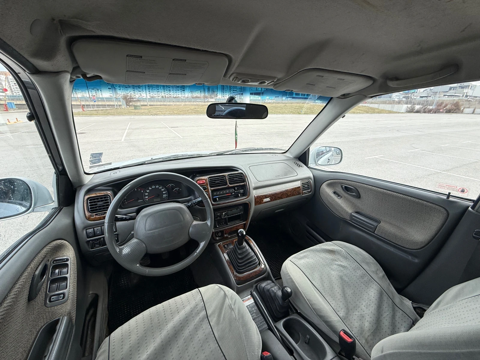 Suzuki Grand vitara 2.5 V6 Климатик Газов инжекцион, снимка 12 - Автомобили и джипове - 53726259