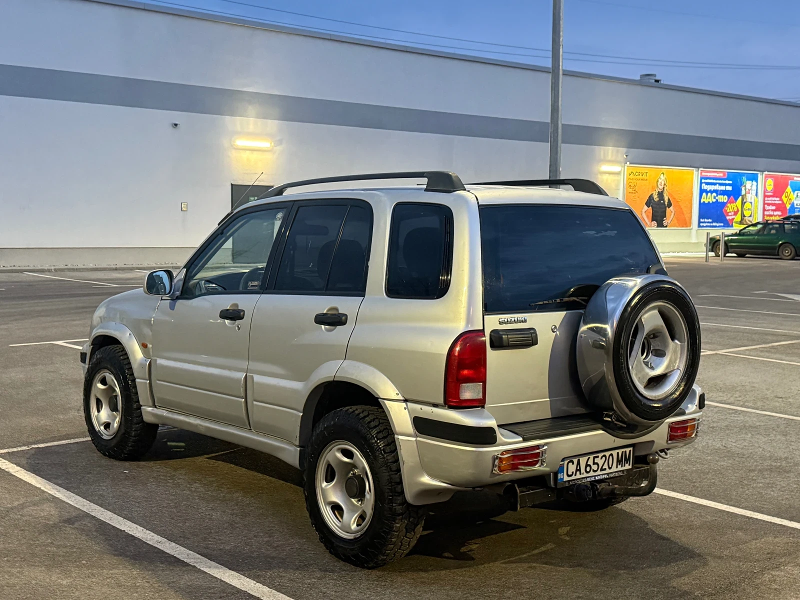 Suzuki Grand vitara 2.5 V6 Климатик Газов инжекцион, снимка 5 - Автомобили и джипове - 53726259