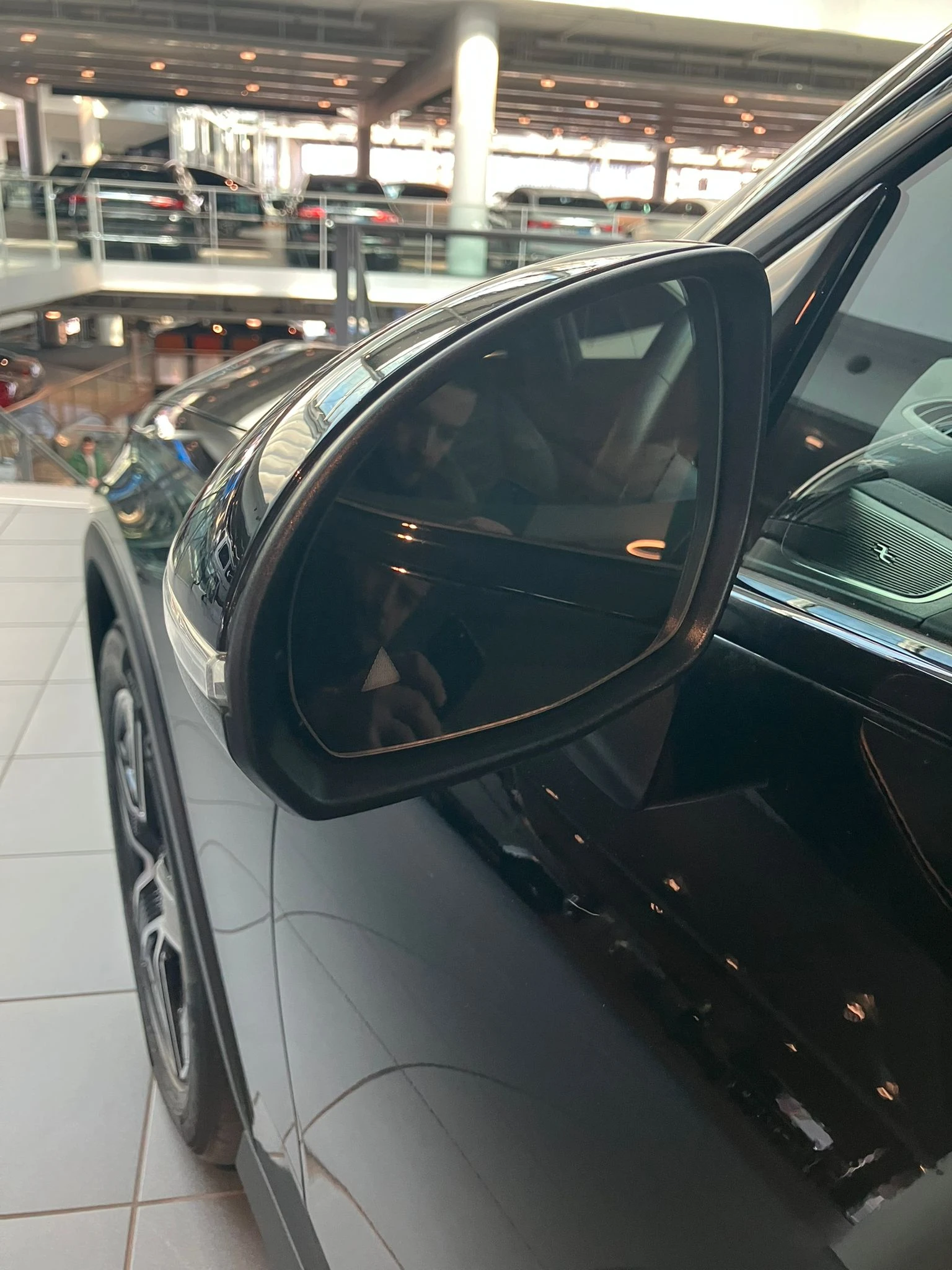 Mercedes-Benz GLC 220 d 4M AMG Line/Гаранция/Digital/360/Ел.седалки/Bur, снимка 6 - Автомобили и джипове - 53974186