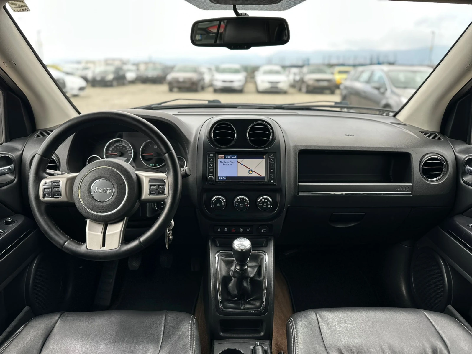 Jeep Compass / 2.2D / 4X4 / FACELIFT /, снимка 13 - Автомобили и джипове - 54030935