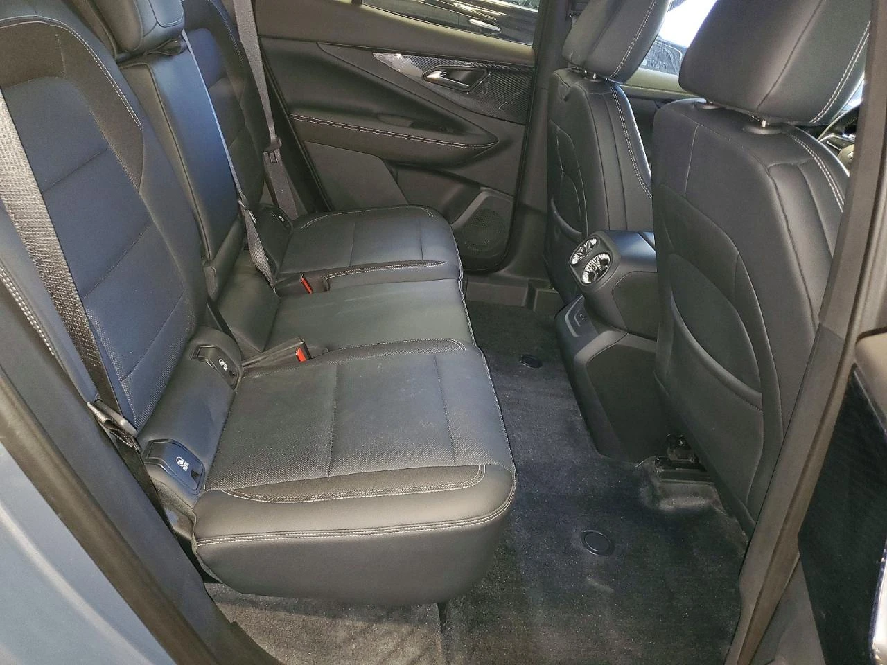 Chevrolet Blazer 2Lt, снимка 11 - Автомобили и джипове - 54152976