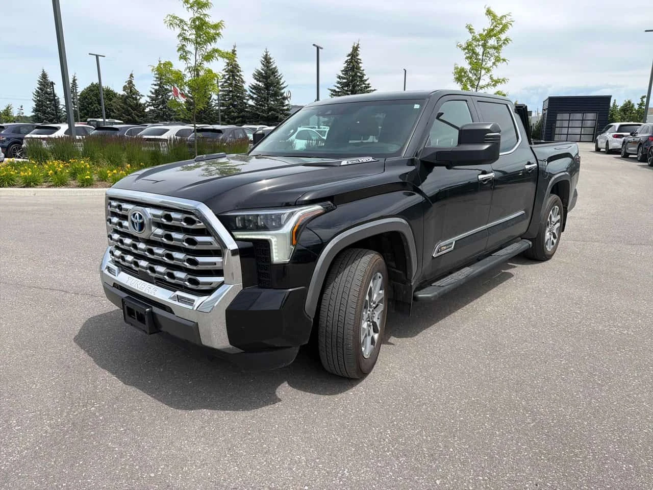 Toyota Tundra Platinum Hybrid  CARFAX