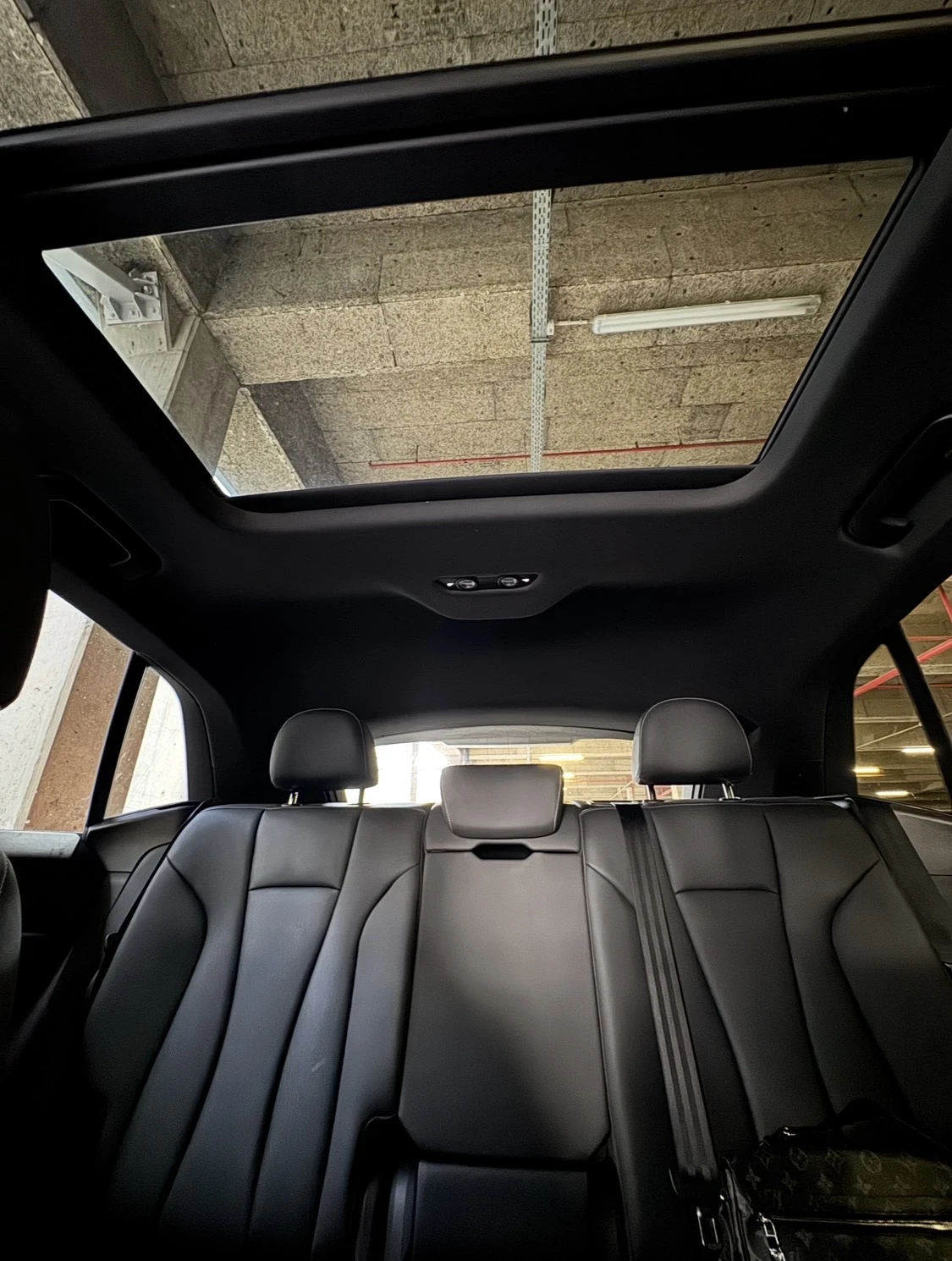 Audi Q8 55TFSI S-Line , снимка 13 - Автомобили и джипове - 55647396