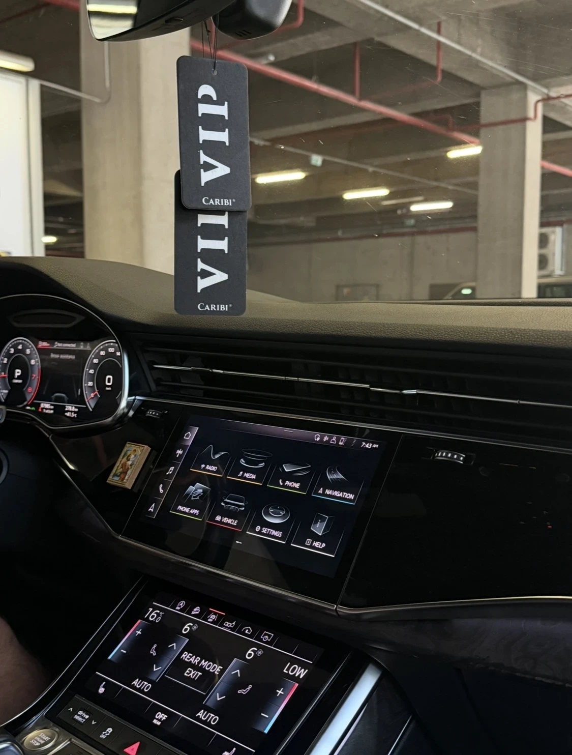 Audi Q8 55TFSI S-Line , снимка 9 - Автомобили и джипове - 55647396