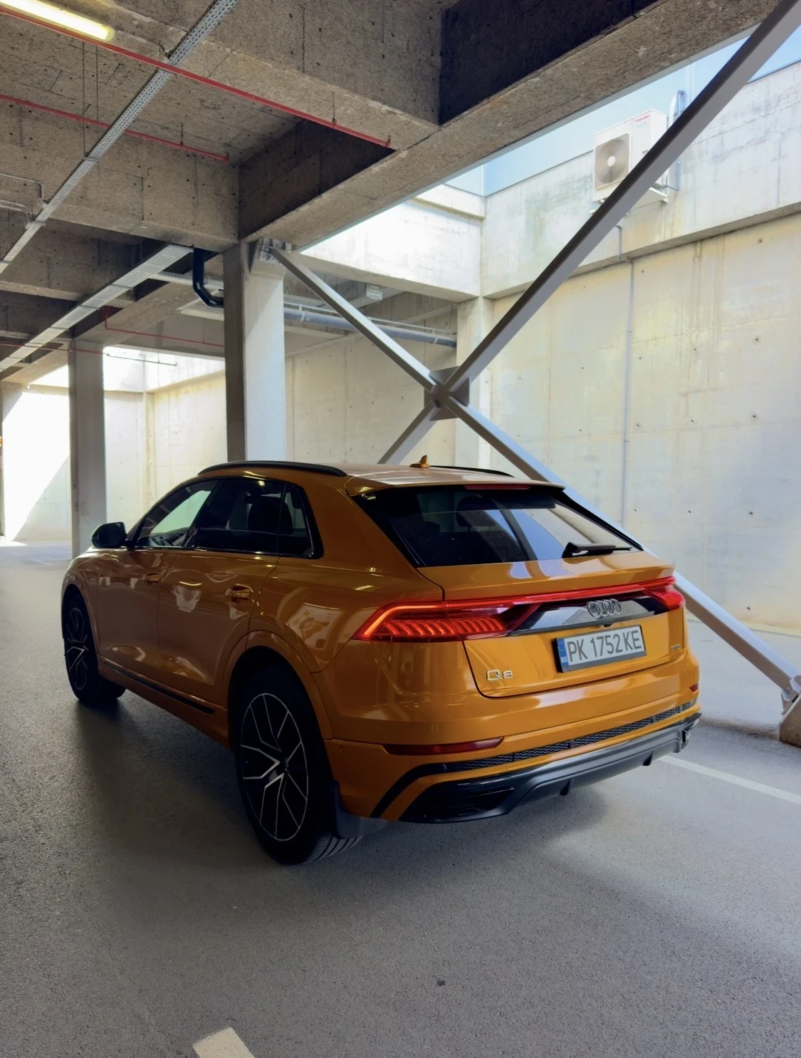 Audi Q8 55TFSI S-Line , снимка 4 - Автомобили и джипове - 55647396