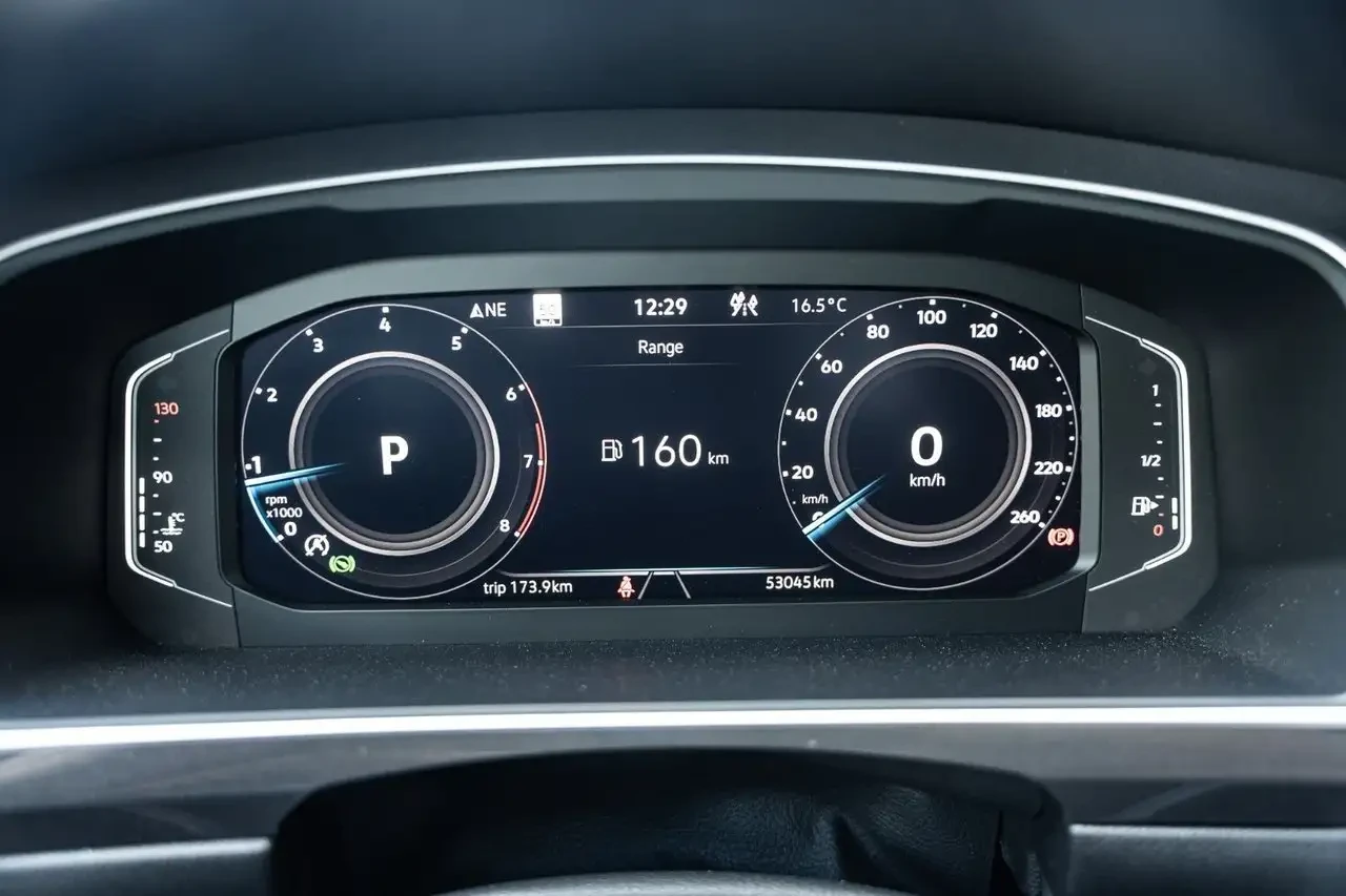 VW Tiguan R-Line/Dynaudio/Adaptive cruise/������/��������    | Mobile.bg � ����������� 12