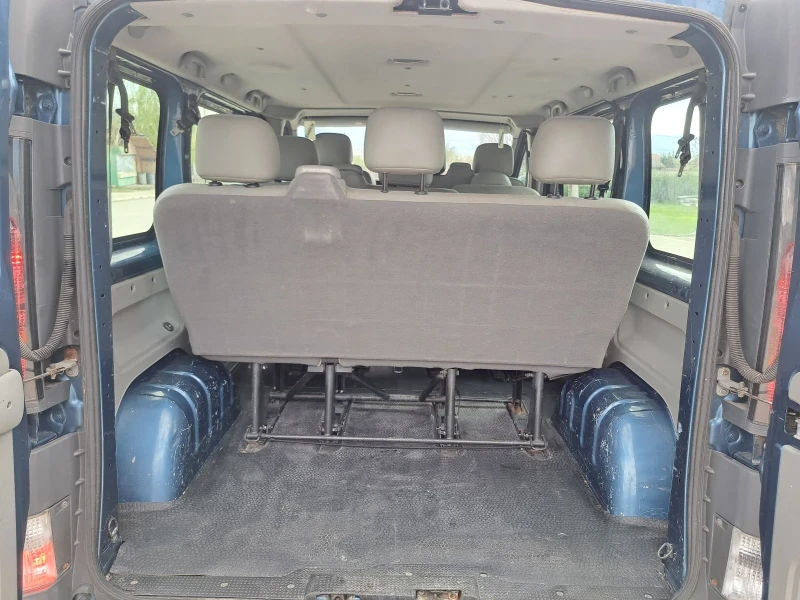 Opel Vivaro ТОП * 9 МЕСТА , снимка 8 - Бусове и автобуси - 51749998