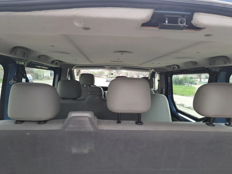 Opel Vivaro ТОП * 9 МЕСТА , снимка 11 - Бусове и автобуси - 51749998