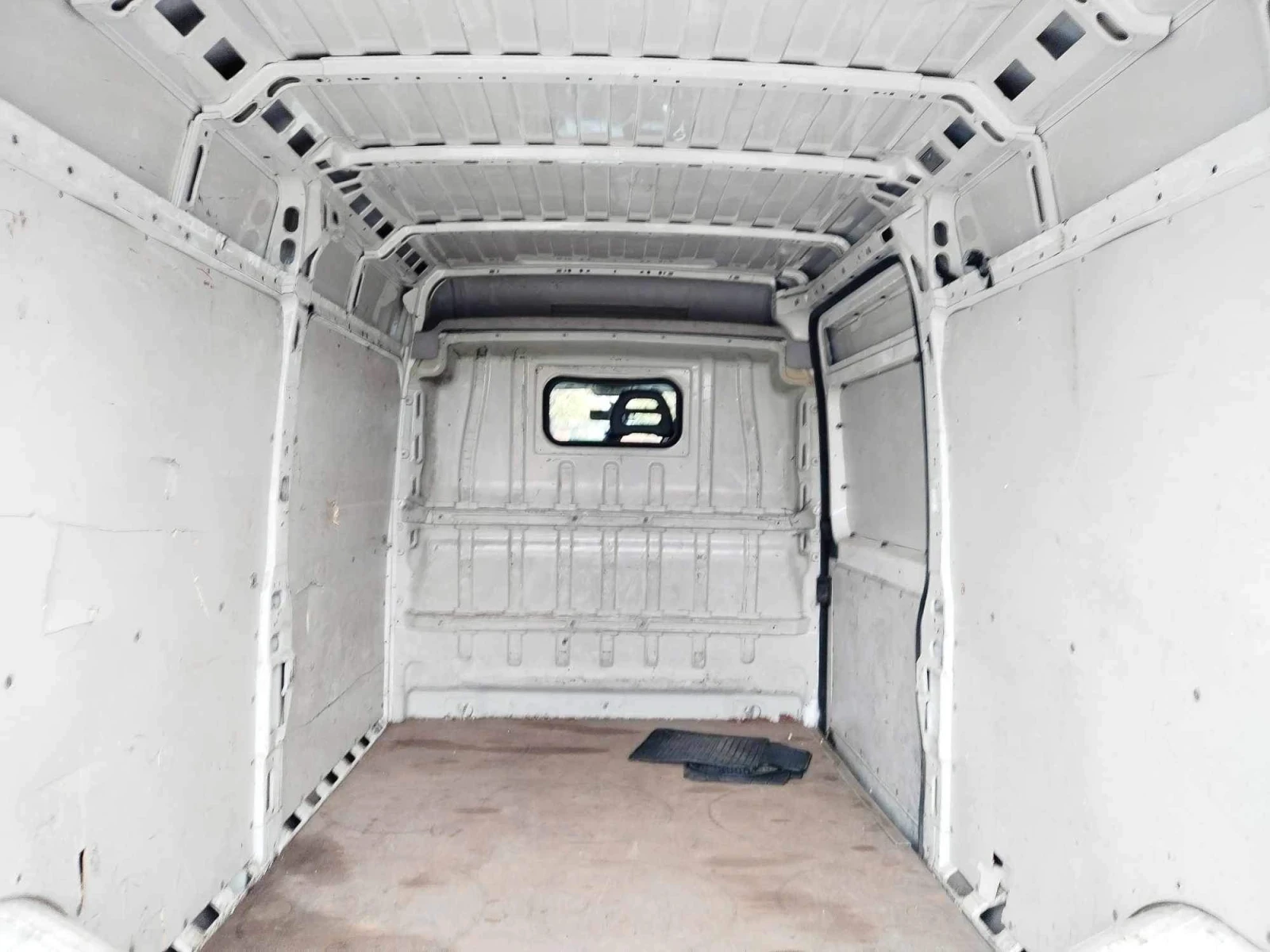 Fiat Ducato 2.2 - изображение 7