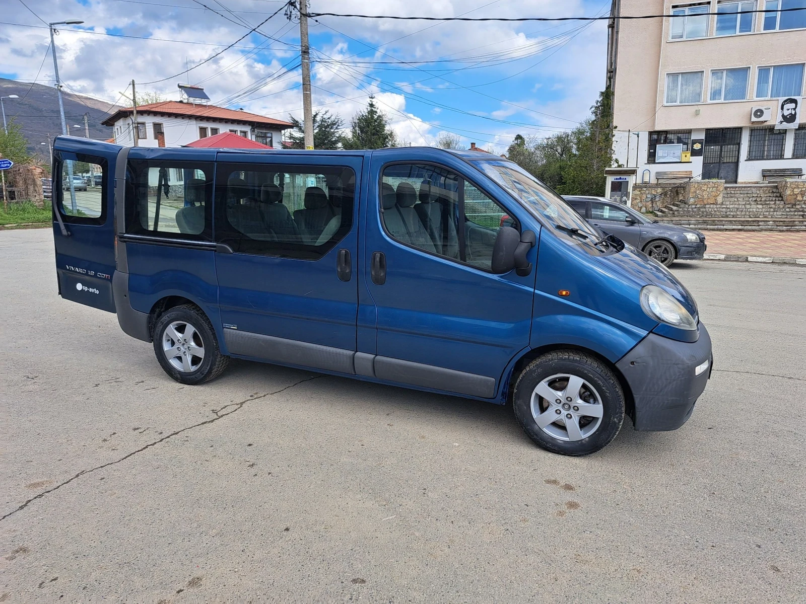 Opel Vivaro ТОП * 9 МЕСТА  - изображение 6