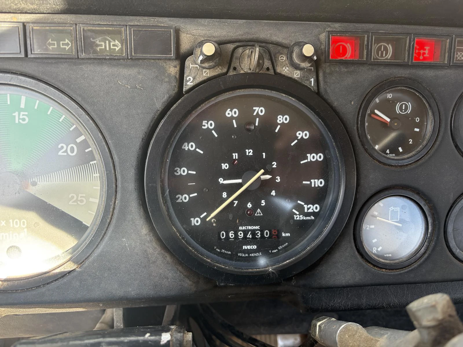 Man 15240 СНЕГОРИН-СПЕЦИАЛЕН - изображение 2