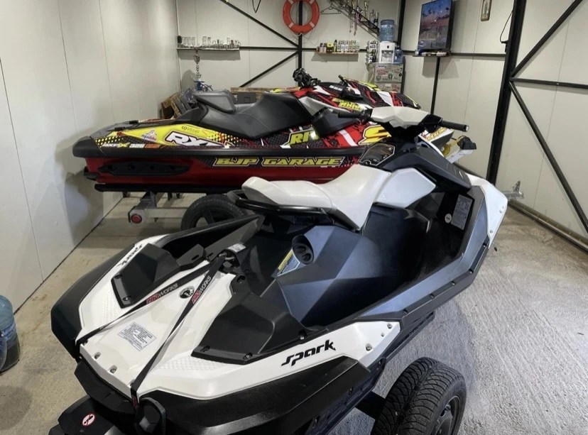 Джет Bombardier Sea Doo Spark - изображение 8