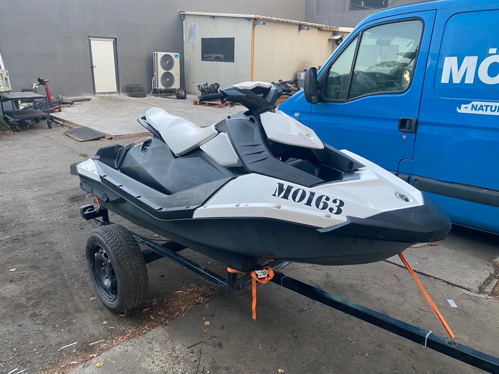 Джет Bombardier Sea Doo Spark - изображение 4