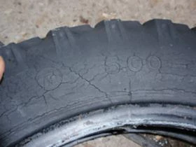 Гуми, снимка 8