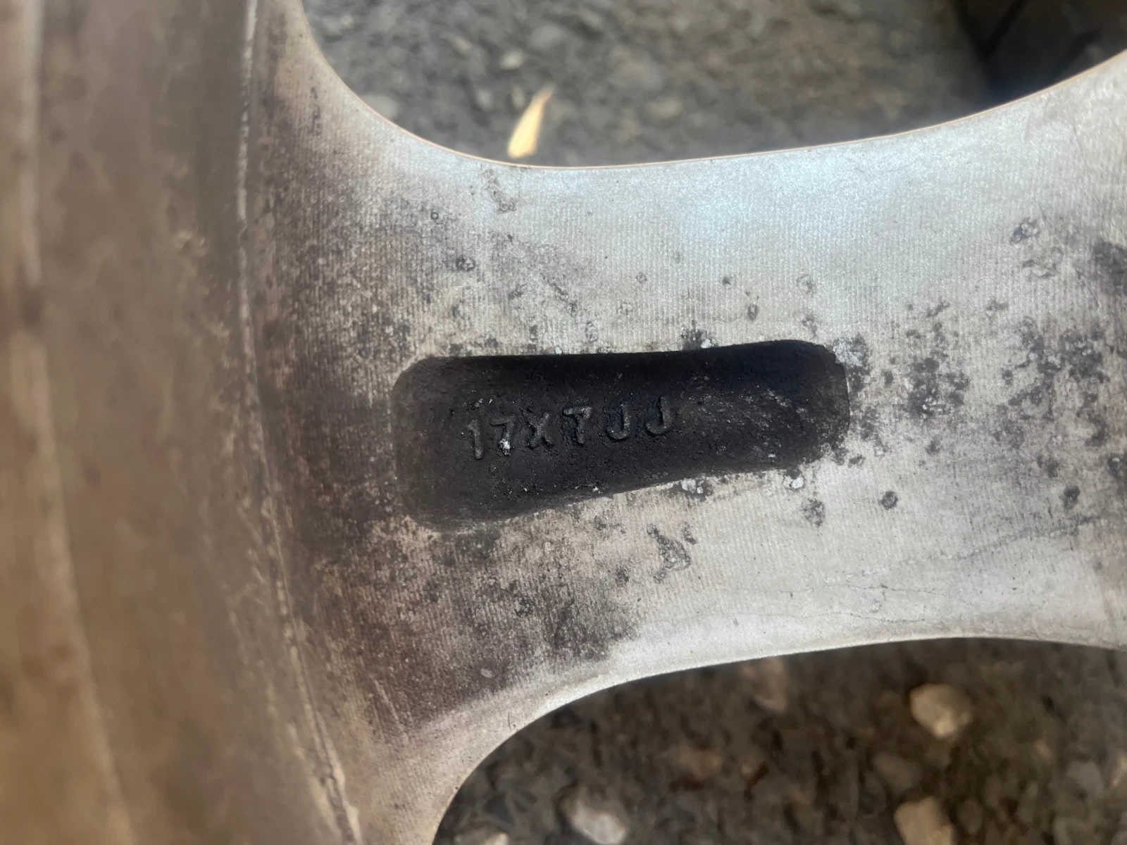   Subaru Legacy | Mobile.bg   5