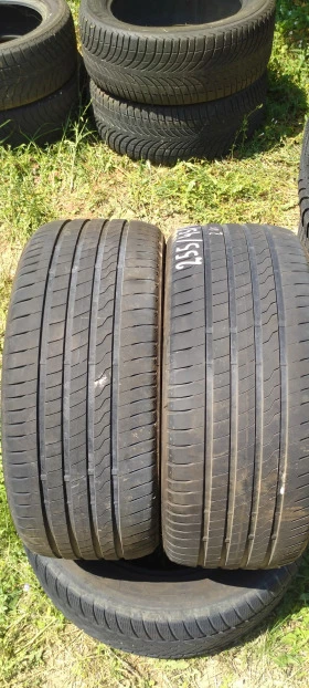      255/45R18