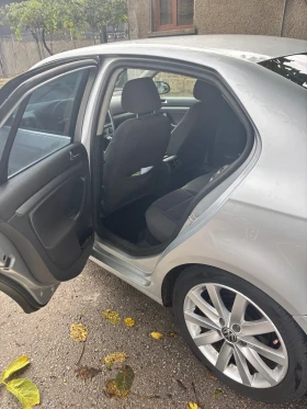 VW Jetta 1.9 TDI - 8500 лв. / 4345.98 € - 84385680 7