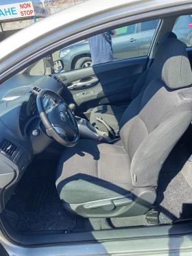 Toyota Auris 1.6, снимка 4