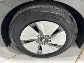 Hyundai Ioniq Hybrid * Carfax * Лизинг, снимка 10