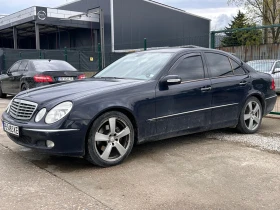 ������ Mercedes-Benz E 320