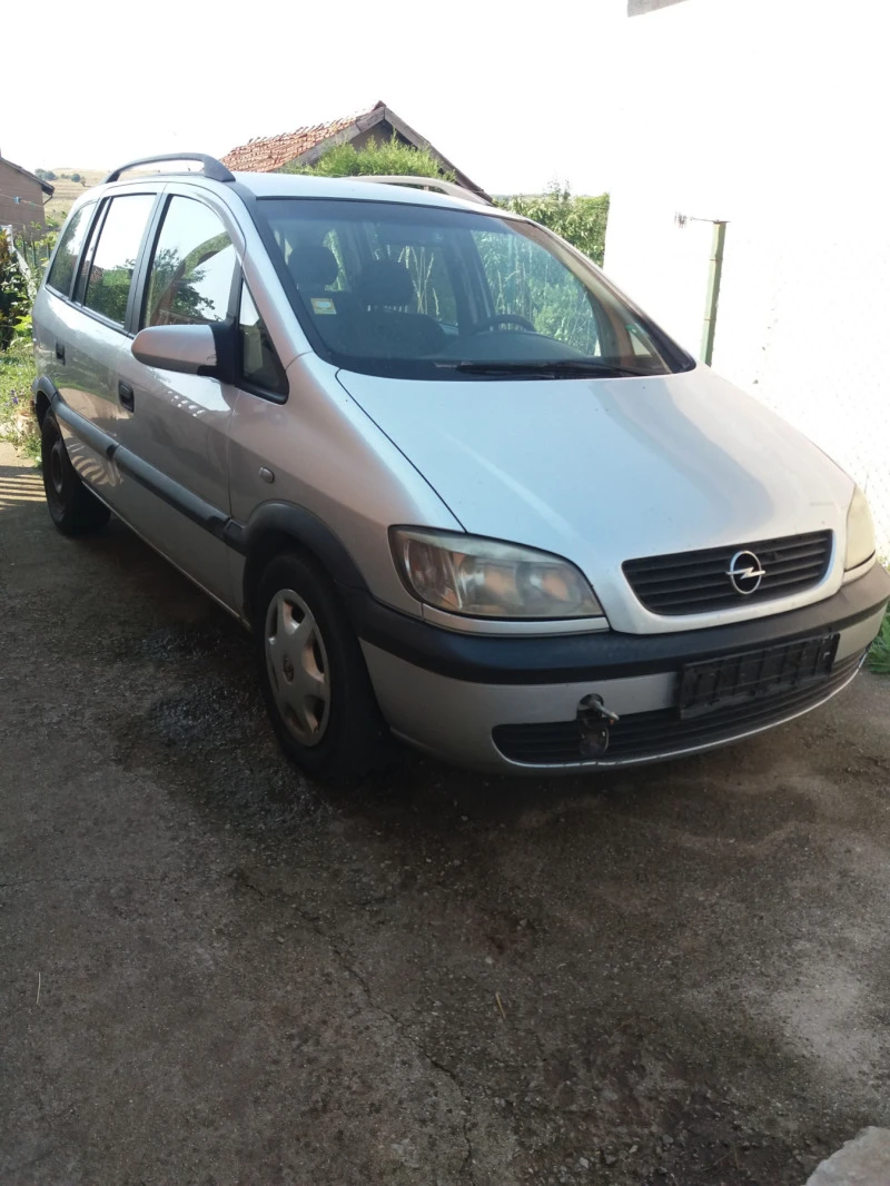 Opel Zafira, снимка 1 - Автомобили и джипове - 47479152