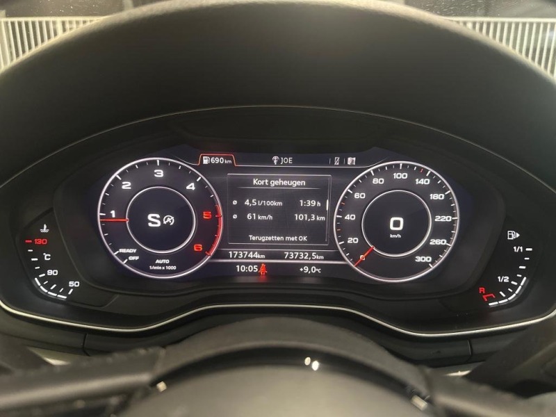 Audi A5 Virtual Cockpit/Hybrid/Led, снимка 10 - Автомобили и джипове - 46255544