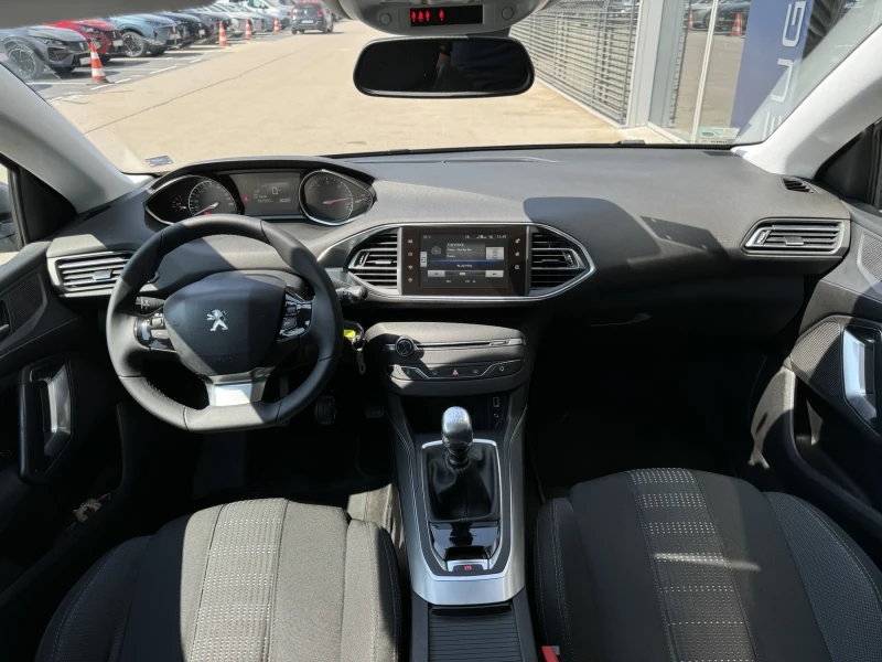 Peugeot 308 SW ALLURE 1.6 BlueHDi 120 HP, снимка 10 - Автомобили и джипове - 47184011