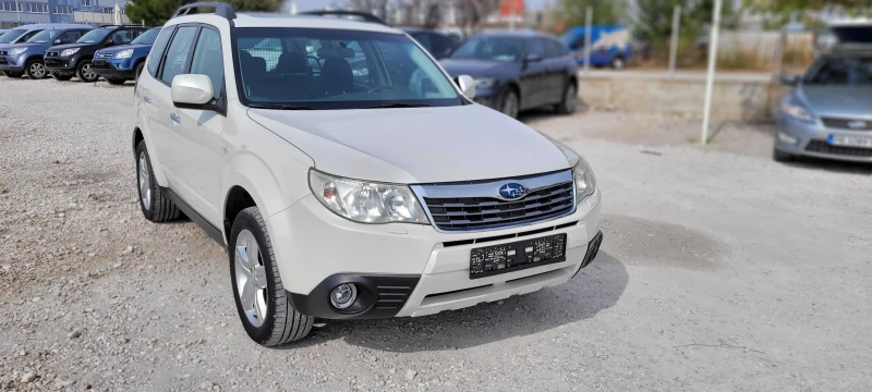 Subaru Forester Газ, снимка 2 - Автомобили и джипове - 47565116