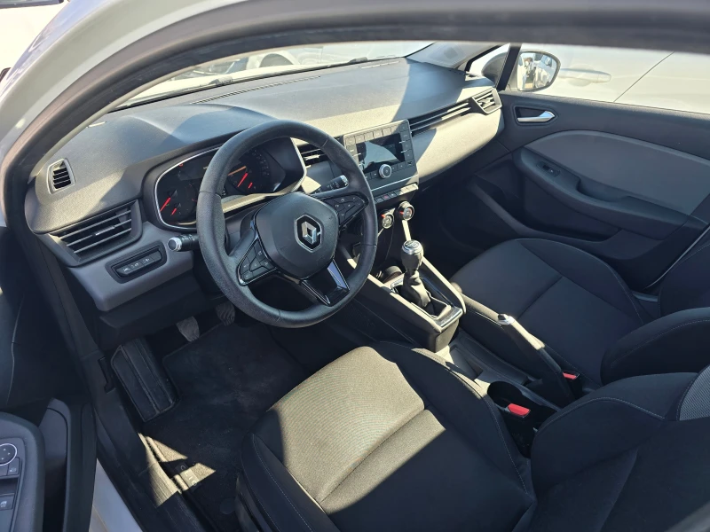 Renault Clio 1.5 dCi, снимка 4 - Автомобили и джипове - 47941799