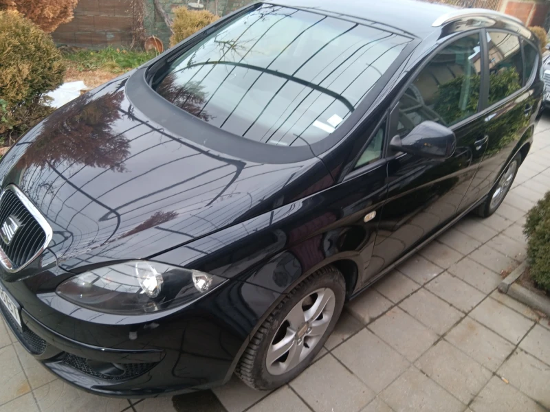 Seat Altea XL 1.9 TDI, снимка 3 - Автомобили и джипове - 48666225