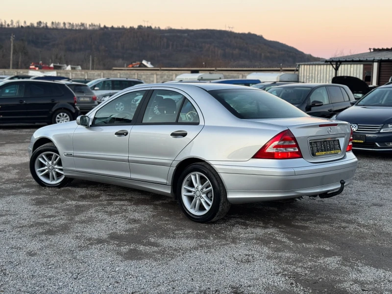 Mercedes-Benz C 220 2.2CDI 150кс FACELIFT АВТОМАТИК , снимка 8 - Автомобили и джипове - 49368471